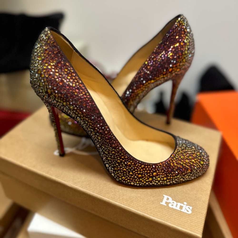 BRAND NEW!! Christian Louboutin Swarovski Volcano heels SIZE 7